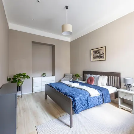 Charming Dream & Retreat By Prestige Homes * Boedapest