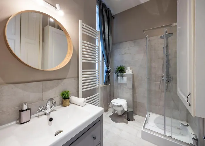 Charming Dream & Retreat By Prestige Homes בודפשט
