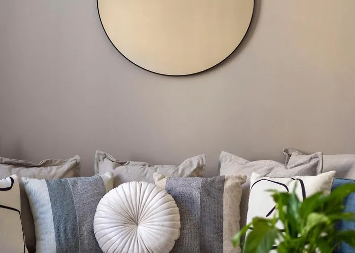Charming Dream & Retreat By Prestige Homes דירה *
